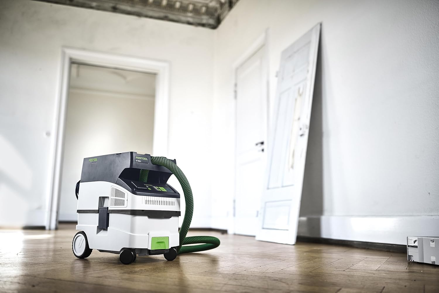Festool 578512 CT MIDI I dust extractor review,Festool CT MIDI I dust extractor review and rating,is Festool CT MIDI I worth buying,Festool CT MIDI I dust extractor review pros cons,Festool CT MIDI I dust extractor review honest opinion,Festool 578512 dust extractor review verdict — performance test results